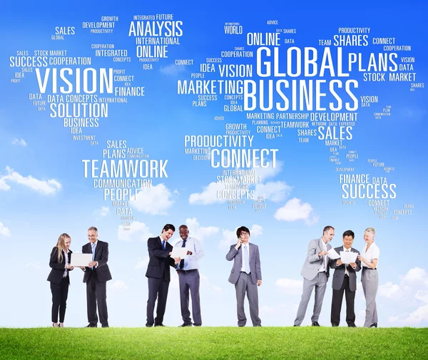 Negócios globais com o conceito de pessoas de negócios — Fotografia de Stock