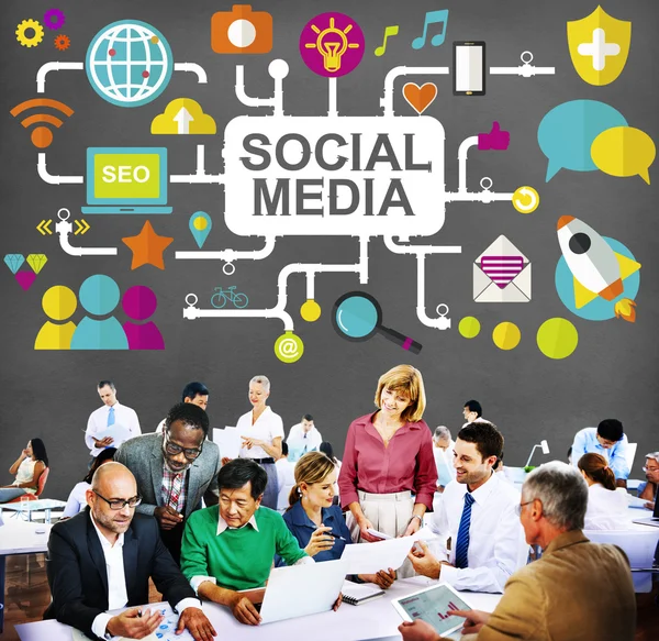 Business people working social media — Stock Photo, Image