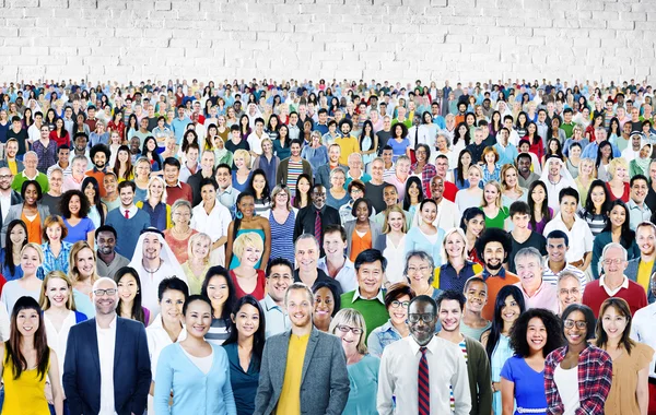 Gran grupo de personas de la diversidad — Foto de Stock