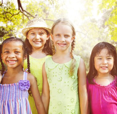 Çocuklar dostluk, mutluluk kavramı