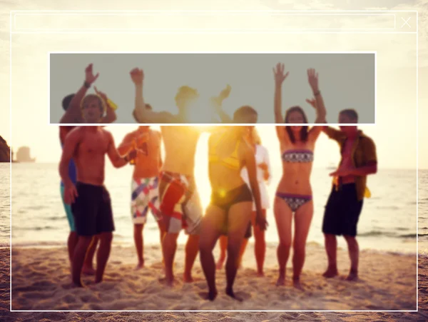 Cheerful friends hanging out on the beach party — Stock Photo, Image