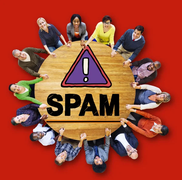 Mensen uit het bedrijfsleven en spam — Stockfoto