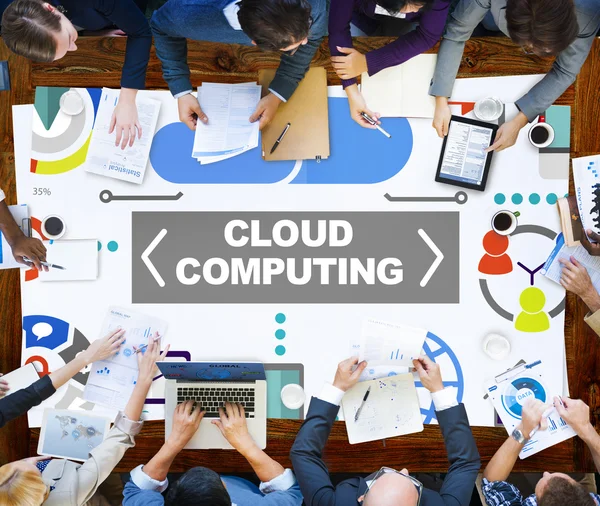 Business People y Cloud Computing Concept —  Fotos de Stock