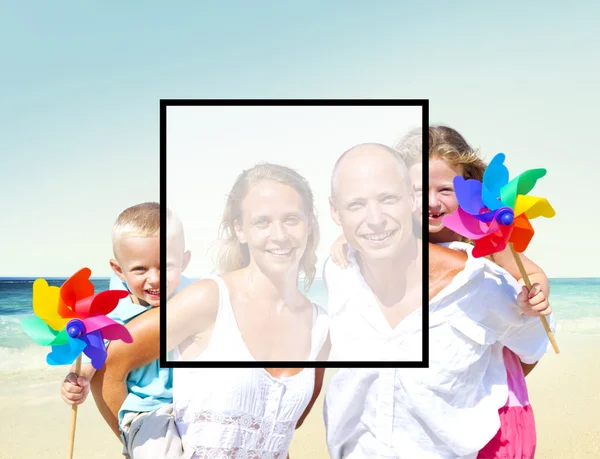 Family at Beach, Summer Concept — Stock Photo, Image