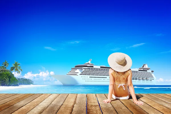 Vrouw zomervakantie Concept — Stockfoto