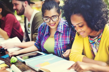 Eğitim, öğrencilerin kampüs kavramı kişi