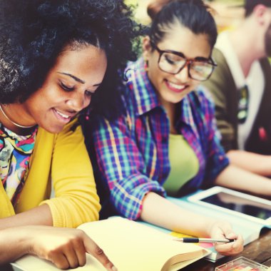 Eğitim, öğrencilerin kampüs kavramı kişi