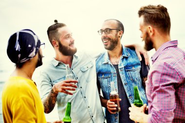 Arkadaşlar birlikte kavramı içme