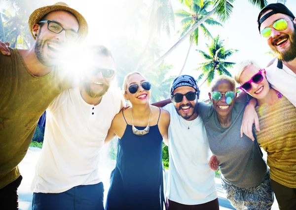 Dostluk tatil kavramı