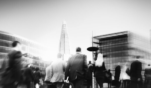 Деловые люди
