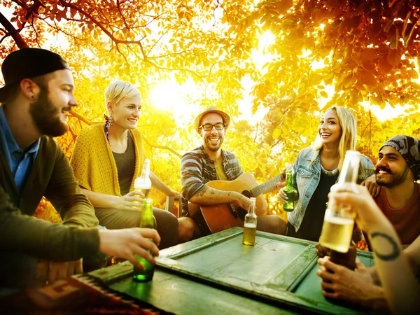 Friends Hanging Out, Happiness Concept — Stock Photo, Image