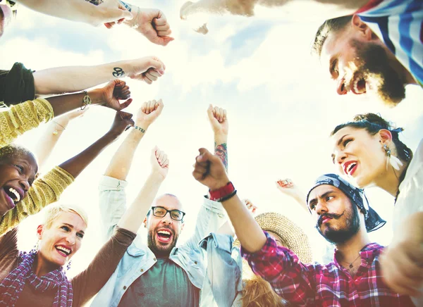 Dostluk ve beraberlik kavramı