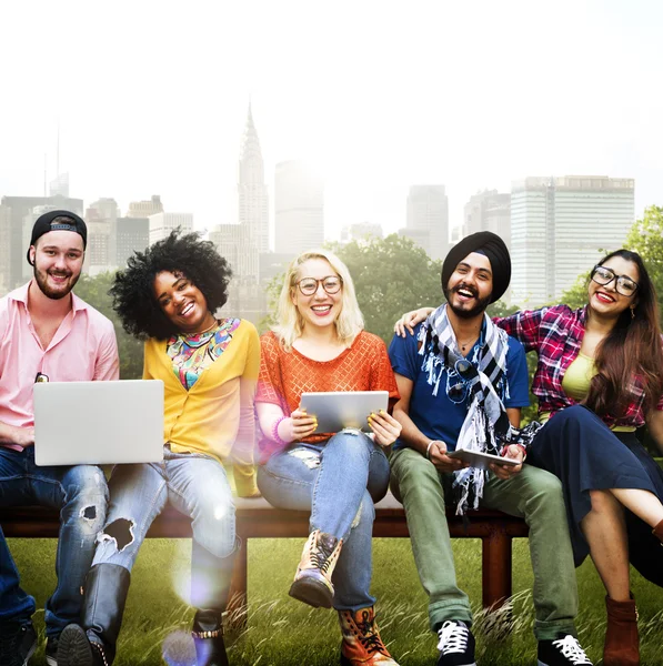 Gençler açık, takım kavramı