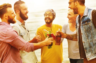 Dostluk yaz eğlence kavramı