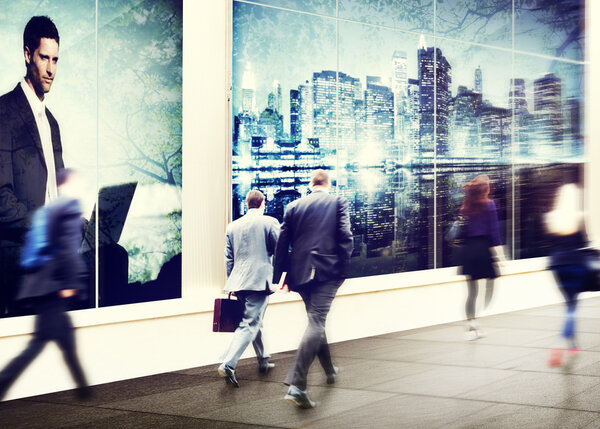 Деловые люди
