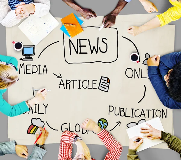 People talking about News Publication — Stock Photo, Image