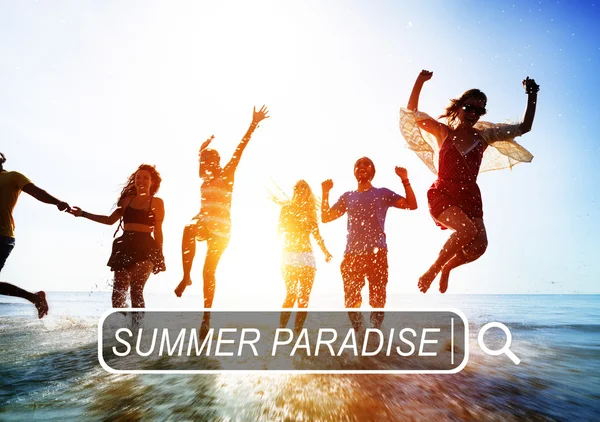 People and Summer Paradise Concept — Stock Photo, Image