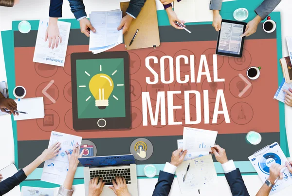 Diversità persone e Social Media Concept — Foto Stock