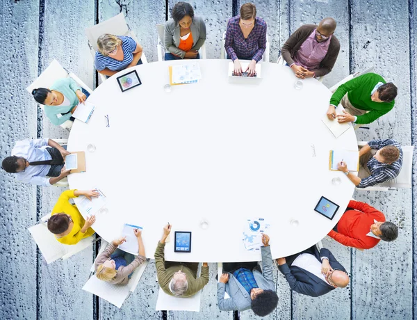 Grupo de empresários em reunião — Fotografia de Stock