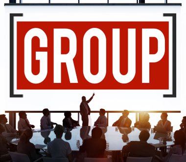 Ofiste çalışan iş adamları