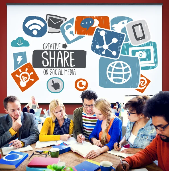 Creatieve delen sociale Media Concept — Stockfoto