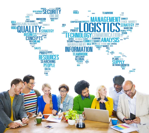 Människor och logistik Management koncept — Stockfoto