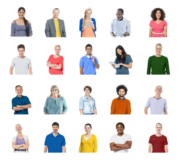 Diversas personas y concepto de comunicación global — Foto de Stock