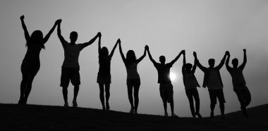 Grup çok etnik gruptan oluşan insan kavramının