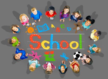 sevimli gülümseyen çocuklar