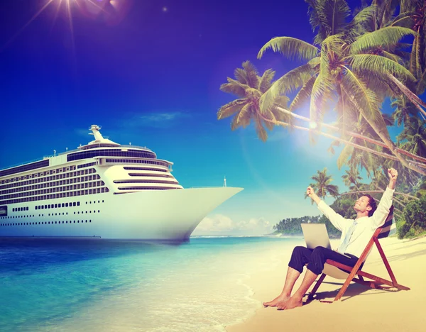 Koncept Cruise podnikatel Beach — Stock fotografie