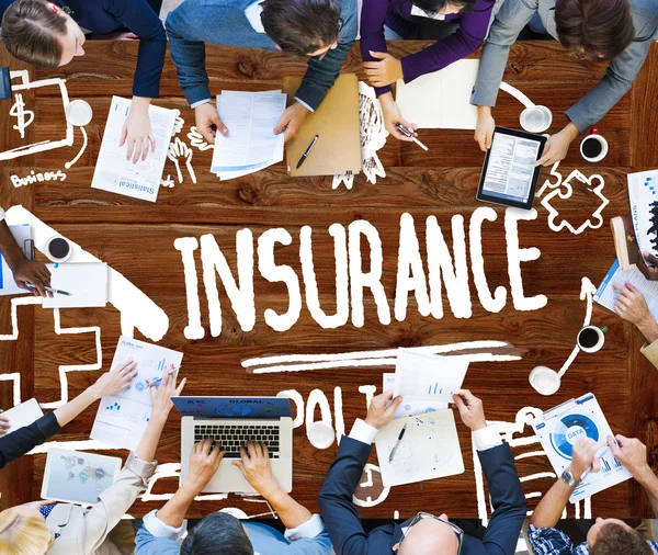 Försäkring, skydd skydd koncept — Stockfoto