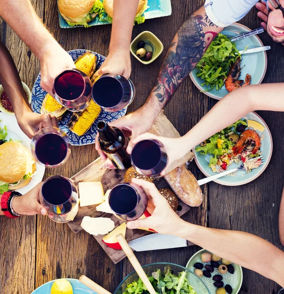 Heerlijk eten ta Party tafel — Stockfoto