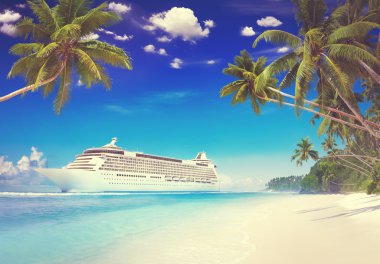 Cruise gemi Beach yakınındaki