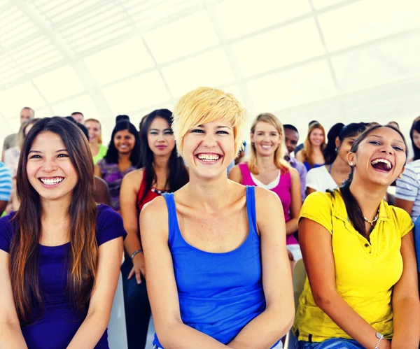 Diversity friends together — Stock Photo, Image