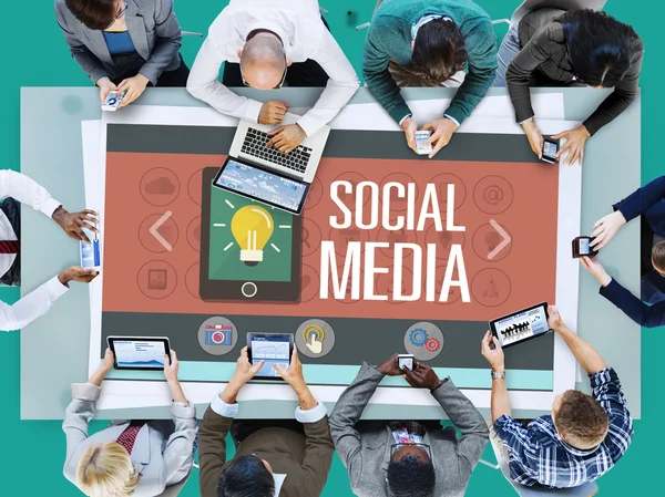 Diversità persone e Social Media Concept — Foto Stock