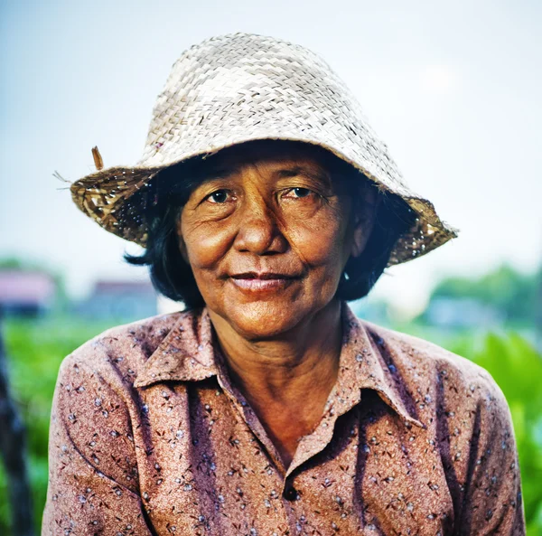 Cambodian Local Farmer — Stock Photo, Image