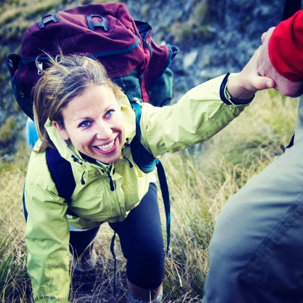 Vrouw wandelaar, Extreme sport Concept — Stockfoto