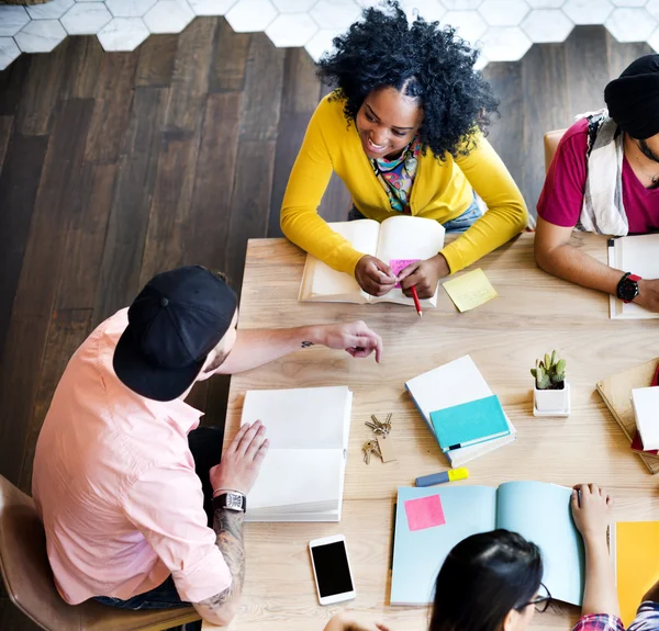 Business people brainstorming in office — Stock Photo, Image