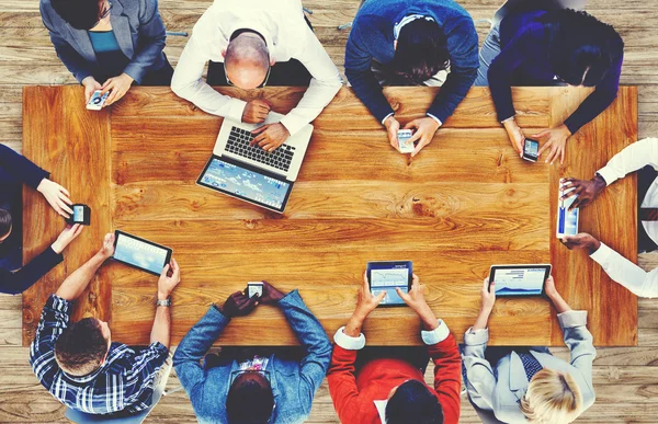 Groep van mensen uit het bedrijfsleven, zakelijke bijeenkomst — Stockfoto