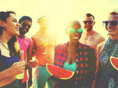 Sahilde takılmak arkadaşlar