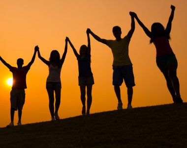 Grup çok etnik gruptan oluşan insan kavramının