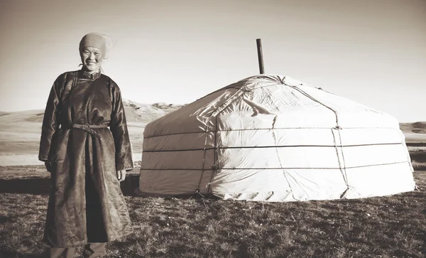 Mongolian Woman Standing at Tent Concept — Stock Photo, Image