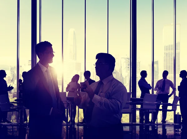 Gente de negocios teniendo discusión corporativa — Foto de Stock