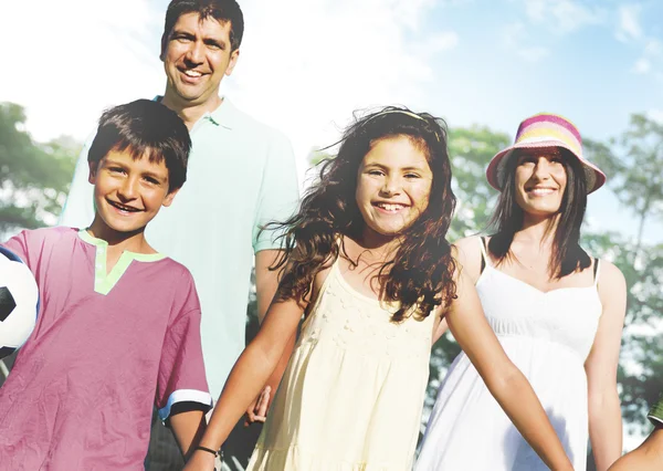 Family enjoying Vacation — Stock Photo, Image