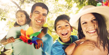 Aile mutluluğu veliler tatil