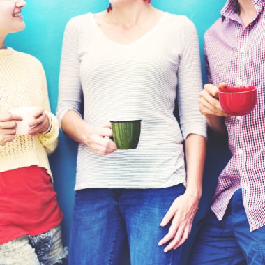 Grup insanlar sohbet kavramının