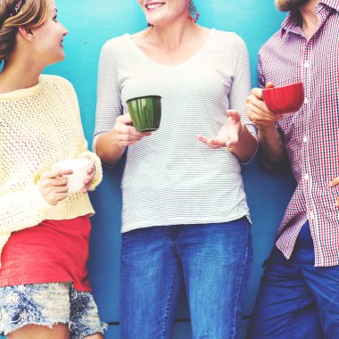 Grup insanlar sohbet kavramının