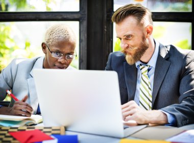 İş toplantı konferans veya seminer kavramı