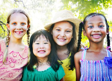 Çocuklar arkadaşlık beraberlik