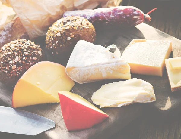 Cibo a tavola Delizioso concetto di pasto — Foto Stock